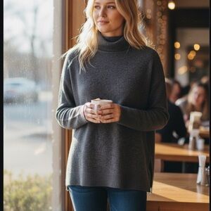 White + Warren Cashmere M/L Heather Dark Grey Oversized Turtleneck Sweater